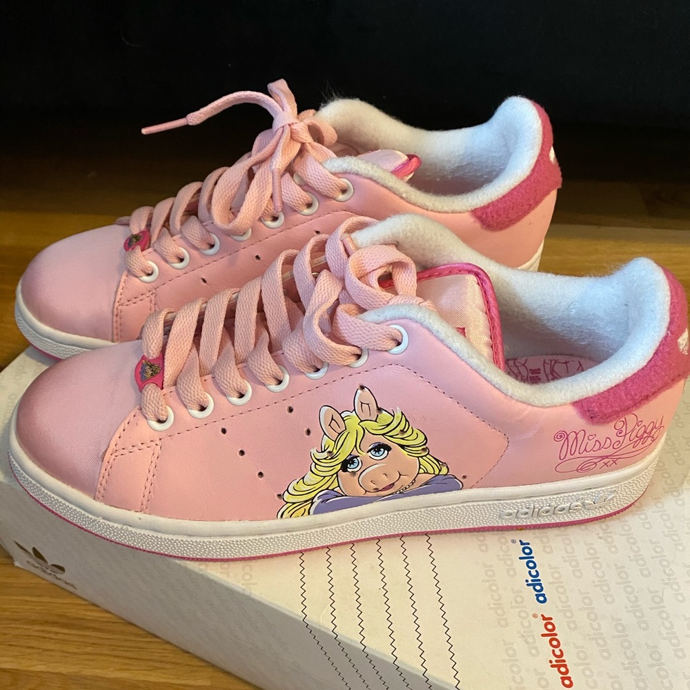 Adidas Stan Smith Miss Piggy Sneakers